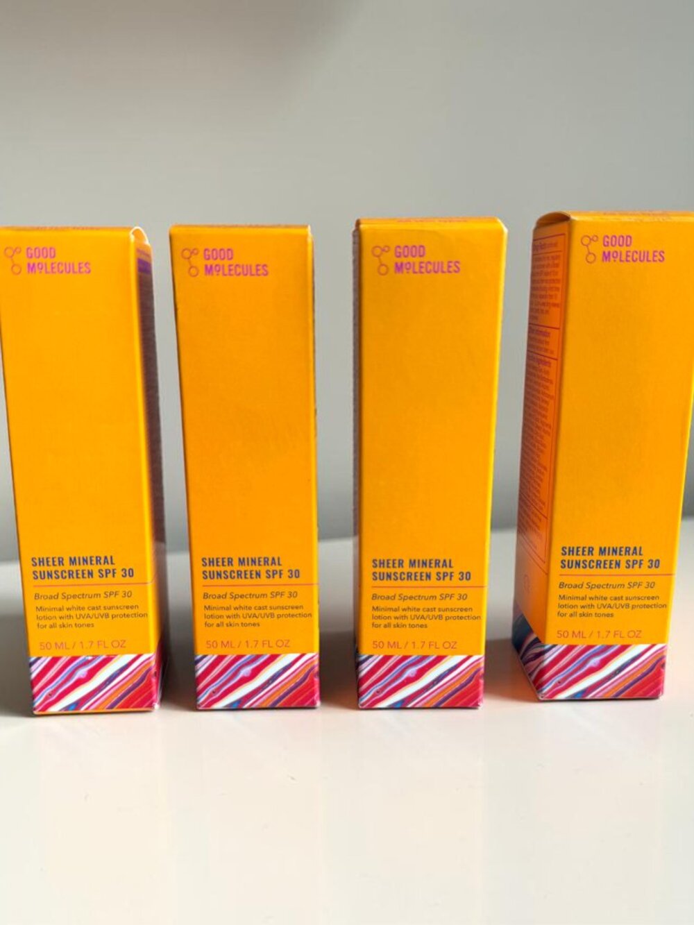 4 boxes Good Molecules Sheer Mineral Sunscreen SPF 30 New In Box Exp 07/2027 - Picture 3 of 8